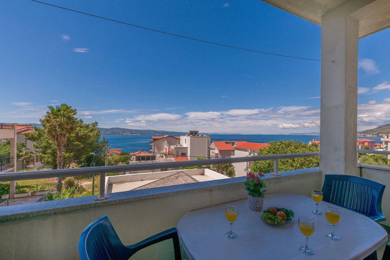 Apartments Kristina Omiš Exteriér fotografie